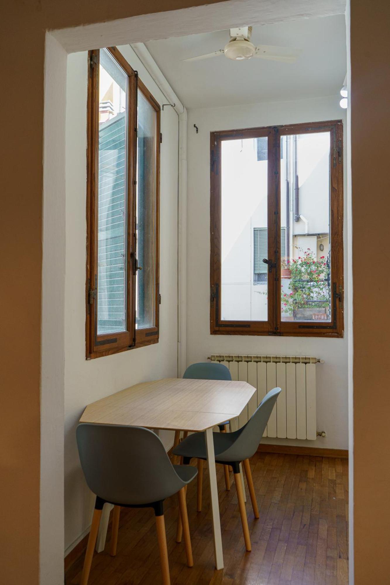 Central 1 Bedroom Apartment In The City Center Florence Ngoại thất bức ảnh